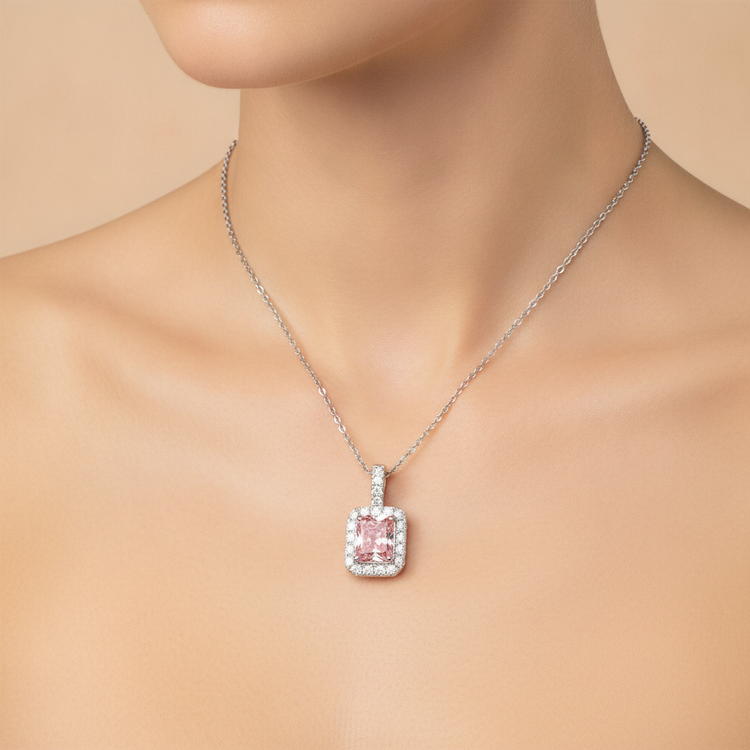 Collier avec pendentif Halo diamant rose de laboratoire taille radiant 2,25 carats en Or Blanc 14 carats
