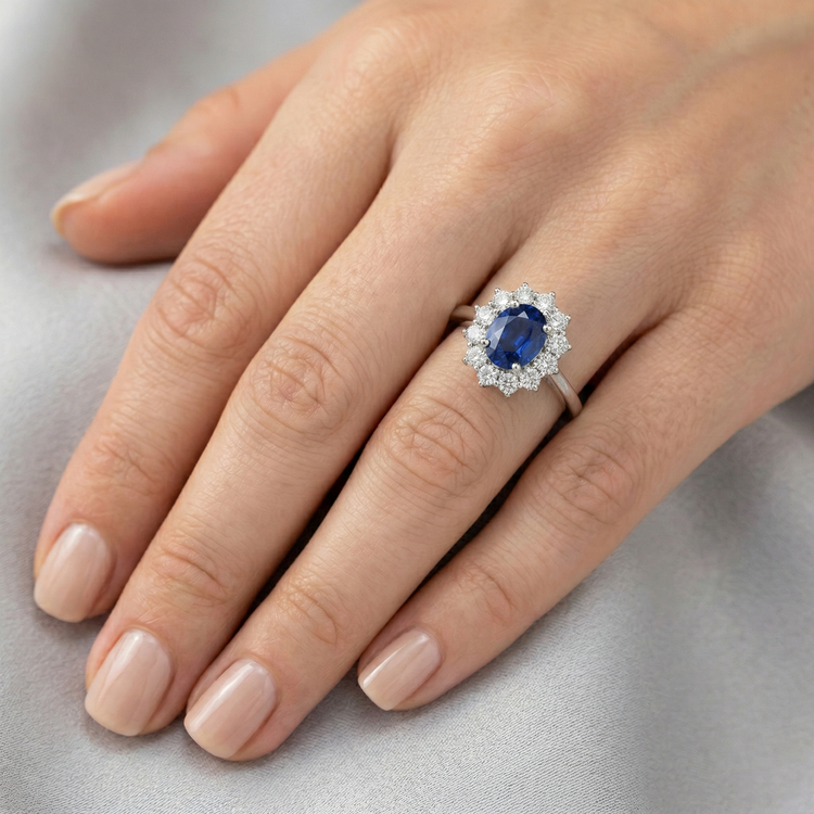naturel oval diamant 2.40carats bague avec accents diamants