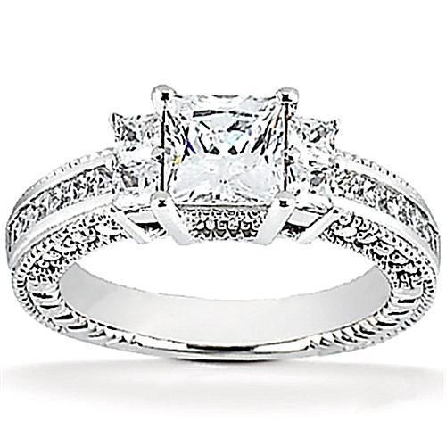2.62 Carats. Bague Réel Diamant Taille Princesse Solitaire En Or Blanc Avec Accents