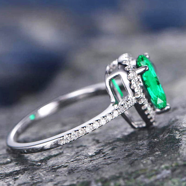 4.40 carats émeraude Vert avec bague en diamant or blanc bijoux de dame fine