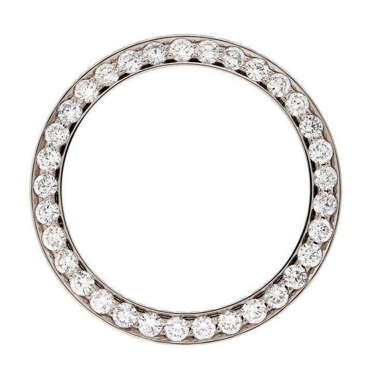 4,25 carats. Lunette en Véritable diamant personnalisée pour s'adapter à la montre Rolex Datejust & President 36 mm