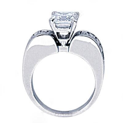 4.25 Carats. Bague De Fiançailles Réel Diamant Solitaire Taille Emeraude Avec Accents