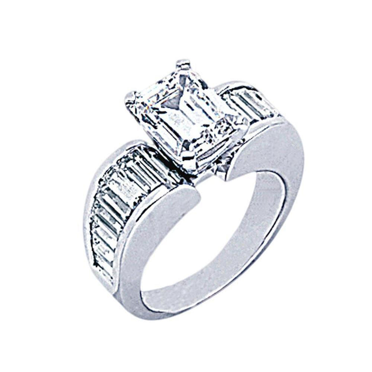 4.25 Carats. Bague De Fiançailles Réel Diamant Solitaire Taille Emeraude Avec Accents