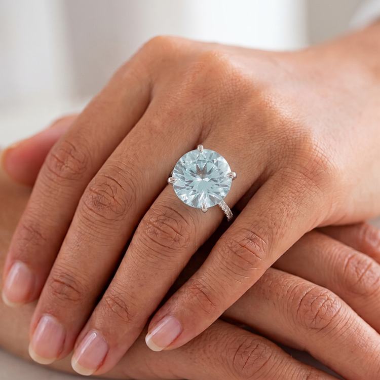 8.70 carats aigue-marine avec diamants bague sertie or blanc 14k