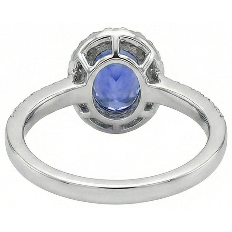 naturel round tanzanite 3.10carats alliance sur blanc