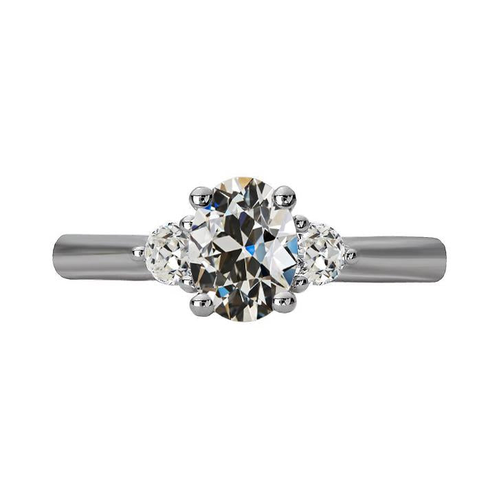 Bague 3 Pierres Ovale Vieux Mineur & Naturel Diamants Ronds Or 14K 4 Carats