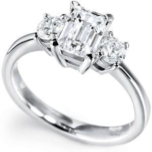 Bague Anniversaire 3 Carats Emeraude Et Naturel Diamants Ronds 3 Carats