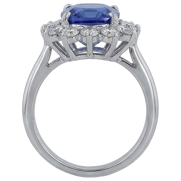 naturel asscher tanzanite 4.50carats bague sur blanc