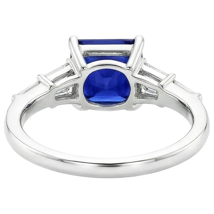 Bague Baguette Diamant Naturels Extraits des Mines ( et non cultivés en laboratoire ) & Princesse Ceylan Saphir Gemme 5.50 Carats