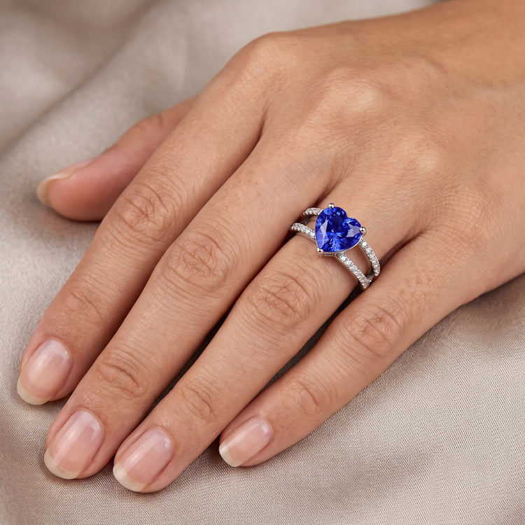 Bague Coeur Saphir Bleu Clair Pierres Précieuses Double Tige Diamants 4 Carats