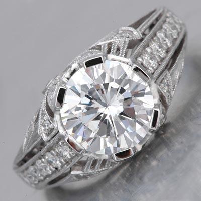 Bague D'Anniversaire De Style Antique Avec Réel Diamants De 4.25 Carats En Or Blanc 14 Carats