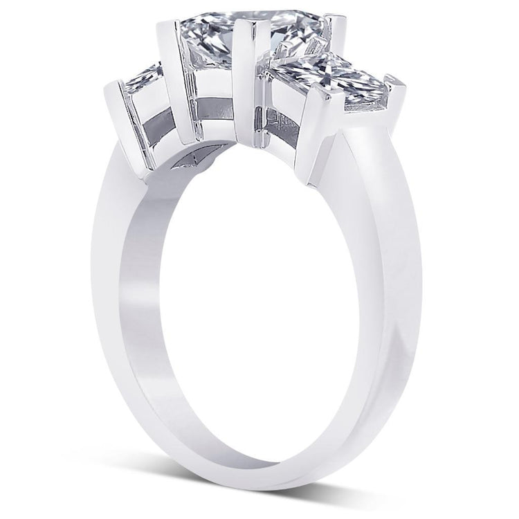 Bague D'anniversaire De Mariage A Trois Pierres Avec Véritable Diamants 2 Carats. Taille Princesse