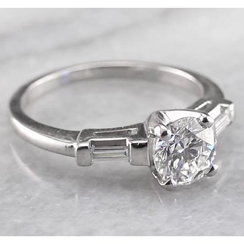 Bague De Fiançaille à 3 Pierres Et à 1,60 carats De Réel Diamants Ronds Et Baguettes 14K D'Or Blanc