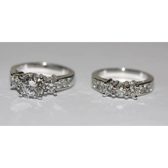 Bague De Fiançailles Naturel Diamant Rond Serti De 4.95 Carats En Or Blanc 14K