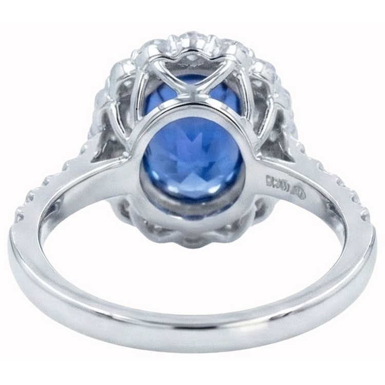 Bague De Fiançailles Ovale Avec Saphir Halo De 6 Carats