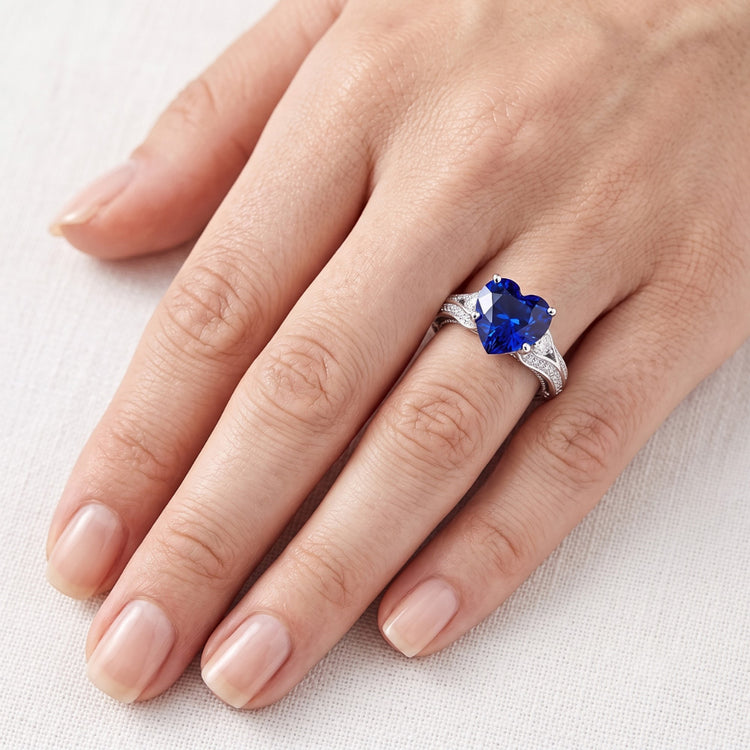 Bague Femme Diamant Forme Coeur Saphir 4.50 Carats Style Vintage