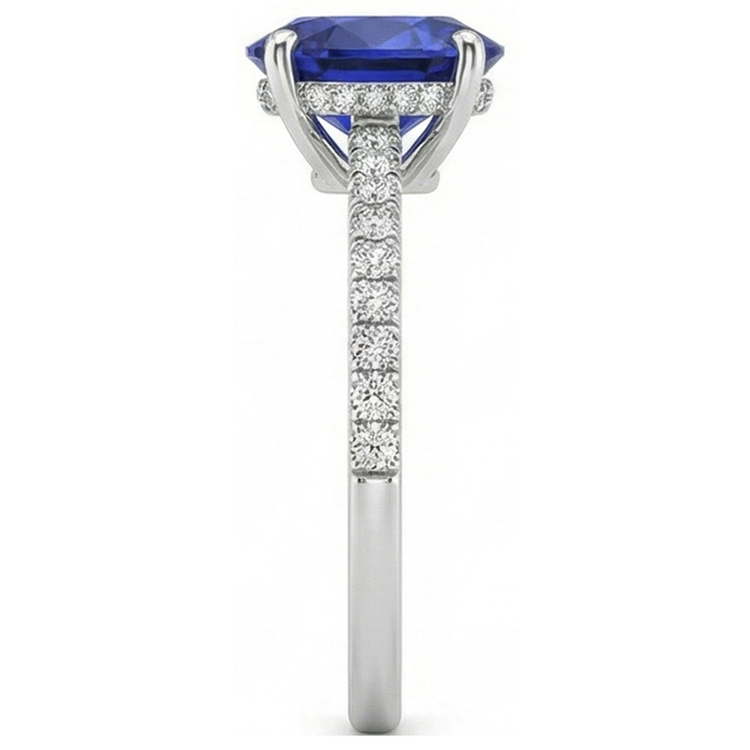 Bague Femme Saphir Bleu Taille Ovale Avec Pavé De Diamants Naturels Extraits des Mines ( et non cultivés en laboratoire ) 4.50 Carats