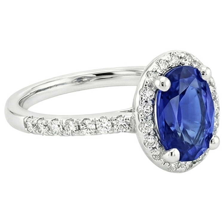 Bague Halo Ceylan Saphir Taille Ovale & Diamants Ronds 3.25 Carats