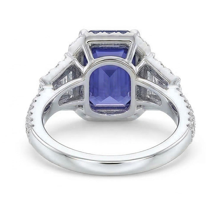 naturel diamant 4.50carats bague sur blanc