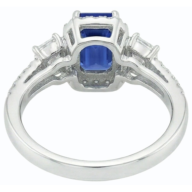 naturel round saphir 3.50carats bague sur blanc