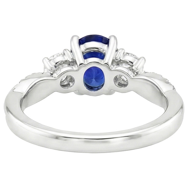 naturel oval diamant 6.50carats bague sur blanc