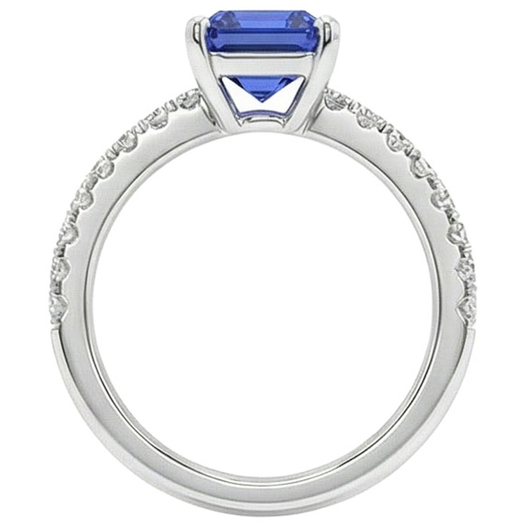 Bague Saphir Bleu 8 Carats Avec Diamants Naturels Extraits des Mines ( et non cultivés en laboratoire )
