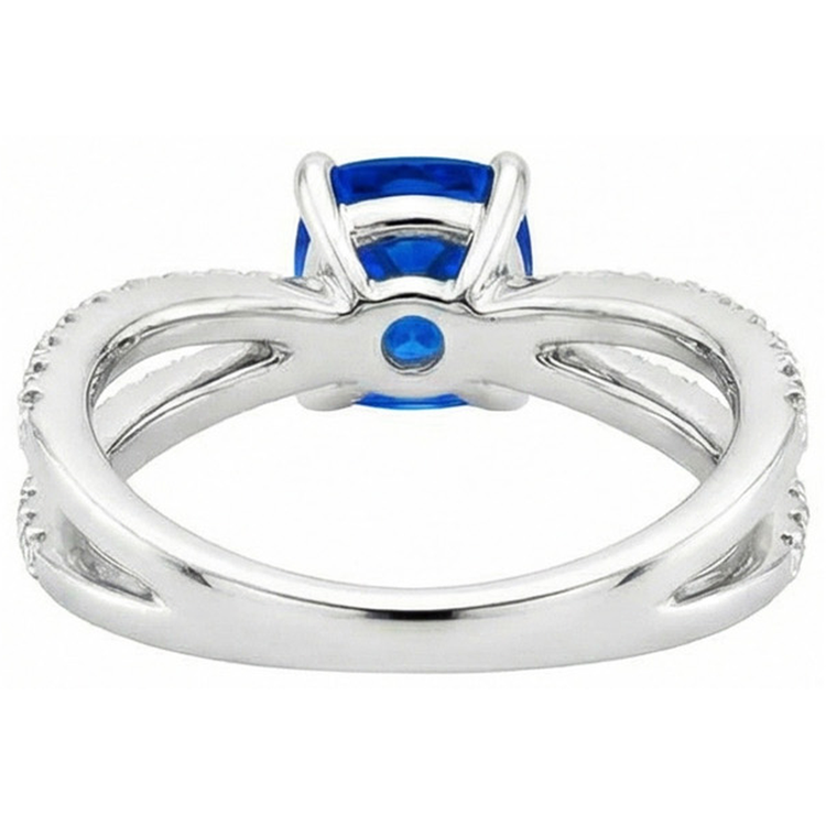 naturel cushion diamant 2.50carats bague sur blanc