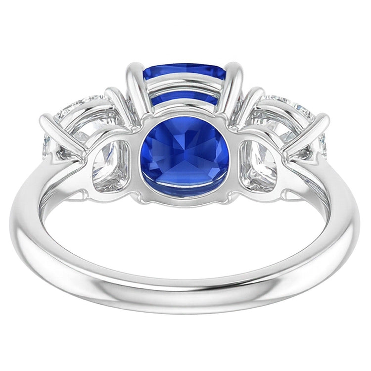Bague Saphir Coussin Trois Pierres Diamants Or 2.50 Carats Joaillerie