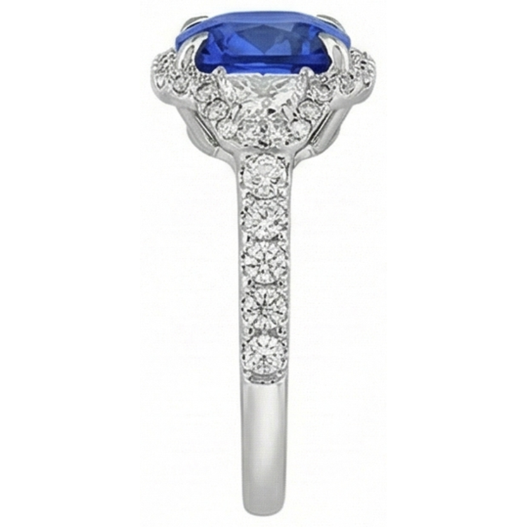 Bague Saphir Taille Coussin Et Halo De Diamants