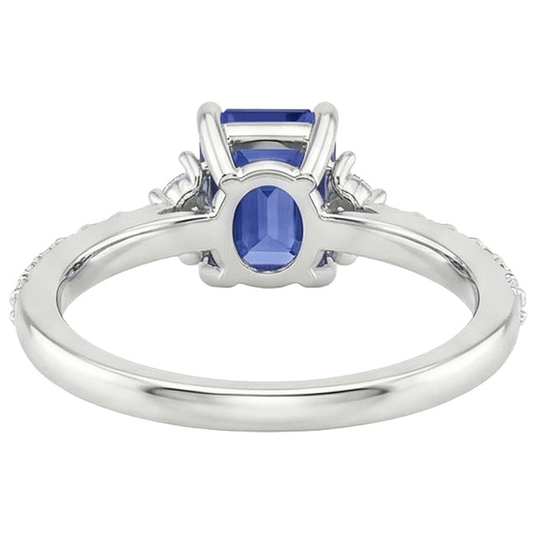 Bague Solitaire Accents Saphir Bleu & Diamant Naturels Extraits des Mines ( et non cultivés en laboratoire ) 4 Carats Taille Emeraude