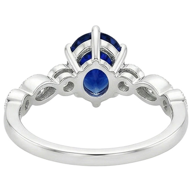 Bague Solitaire Marquise & Accents Diamants Naturels Extraits des Mines ( et non cultivés en laboratoire ) Ronds 3 Carats