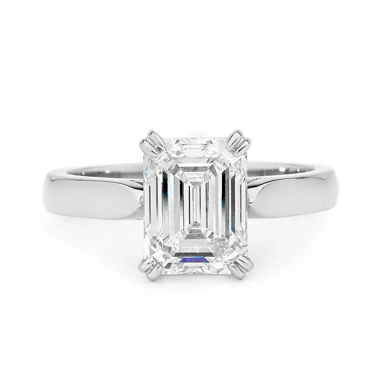 Bague Solitaire Naturel Diamant Forme Émeraude