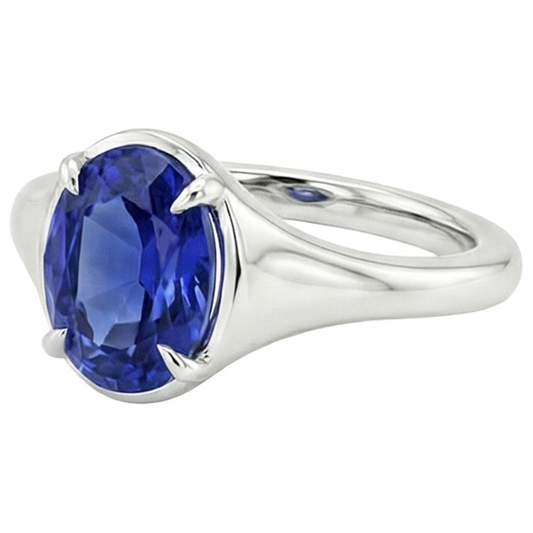 naturel oval saphir 3carats bague sur blanc