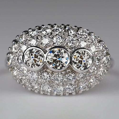 Bague Trois Pierres Style Lunette Sertie Ronde Vieux Véritable Diamants Mineurs 4.50 Carats
