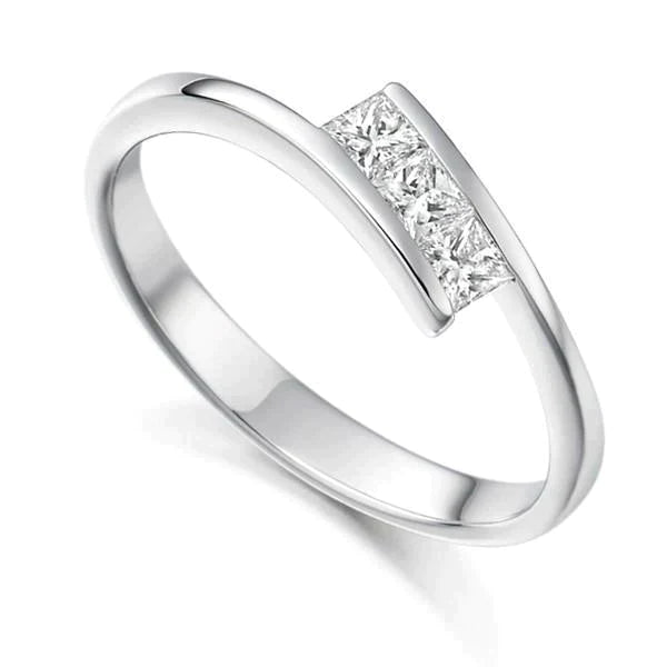 Bague Véritable Diamant 3 Pierres Pour Droitier