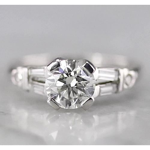 Bague à 1,75 Carats De Réel Diamants Ronds Et Baguettes 14K D'Or Blanc