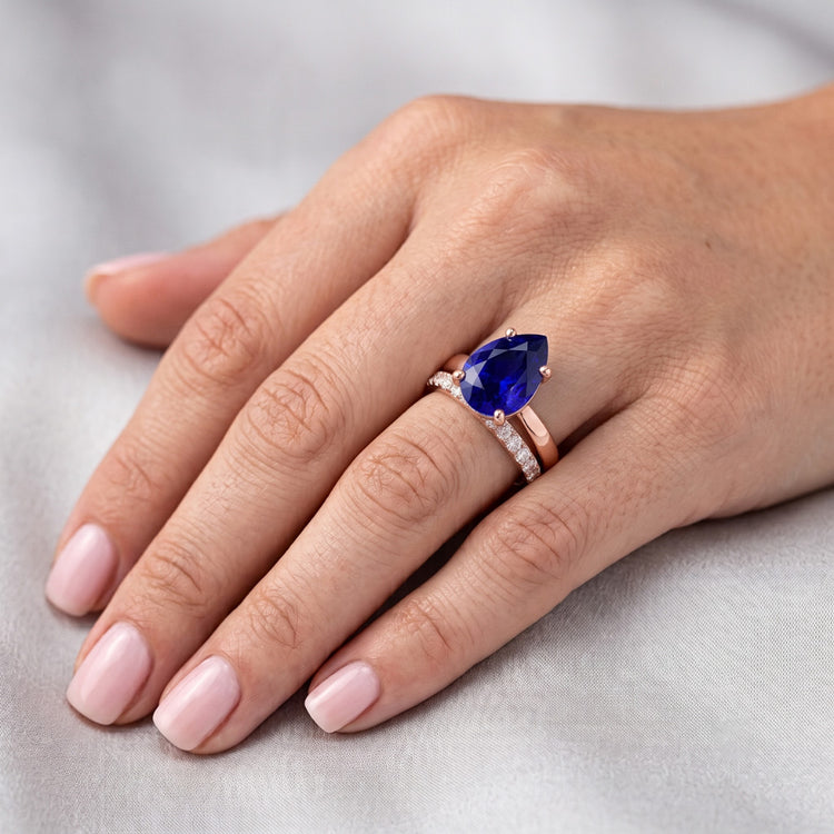 Bague de fiançailles avec pierres précieuses poire et anneau de diamants en or rose 4 carats