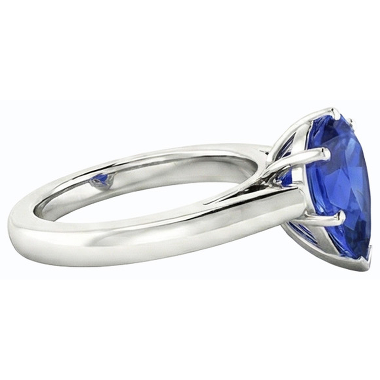 naturel pear saphir 2.50carats bague sur blanc