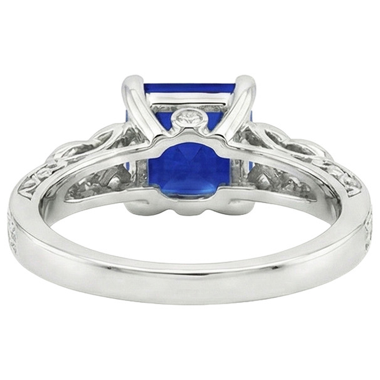 naturel diamant 5.25carats bague sur blanc