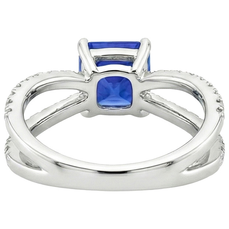 naturel round diamant 2.75carats bague sur blanc