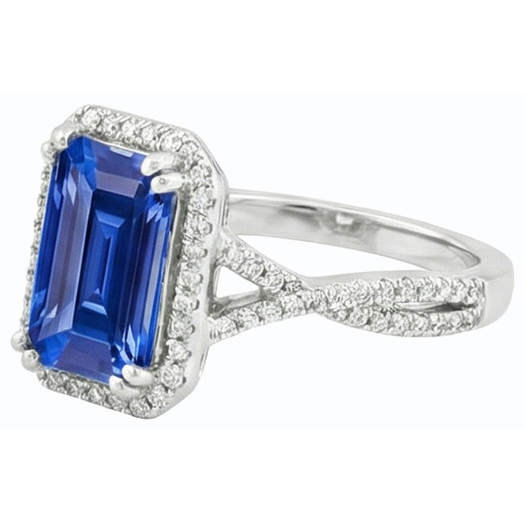 naturel émeraude 4carats bague sur blanc