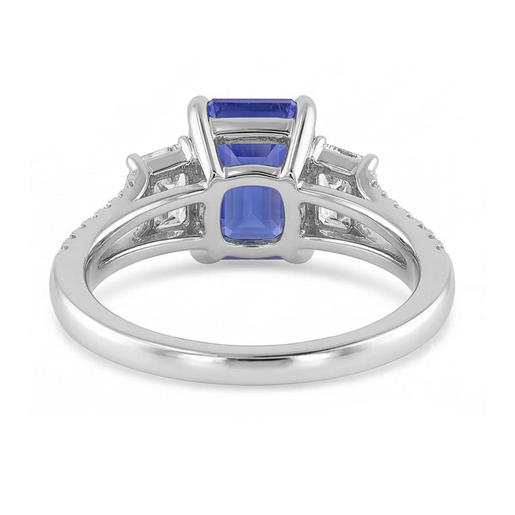 naturel diamant 3.50carats bague sur blanc
