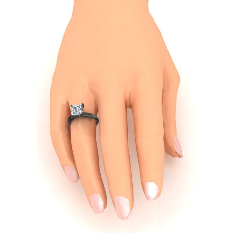 Bague solitaire en or noir et Naturel diamant taille princesse