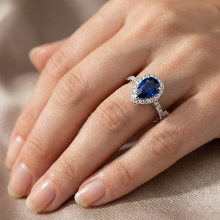 naturel pear diamant 2.75carats bague avec accents diamants