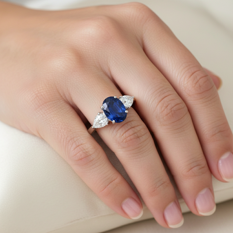 naturel oval diamant 3.50carats bague avec accents diamants
