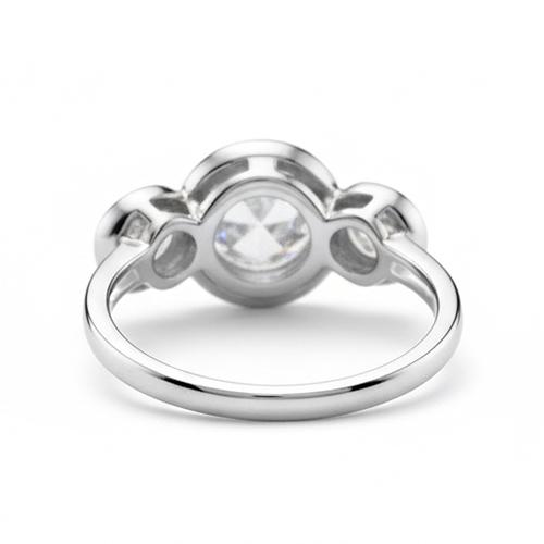 Bague Trois Pierres Rondes Diamants Serti Clos Ancienne Européenne 1.75 Carats