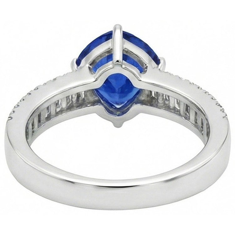 naturel trillion diamant 4carats bague sur blanc