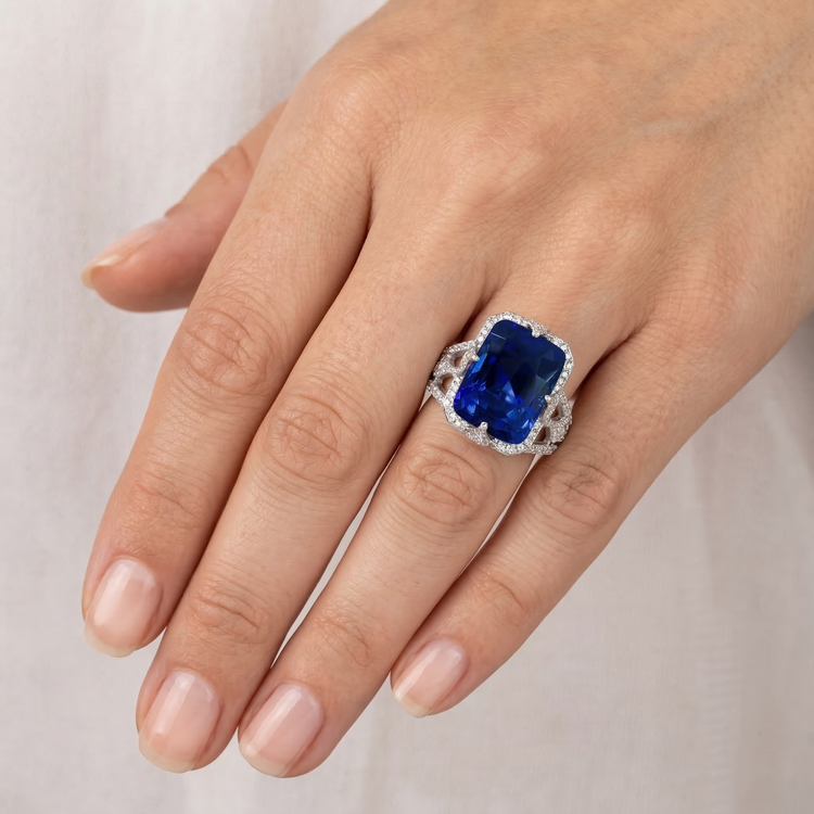 Bague de Fiançailles Saphir Grand Coussin