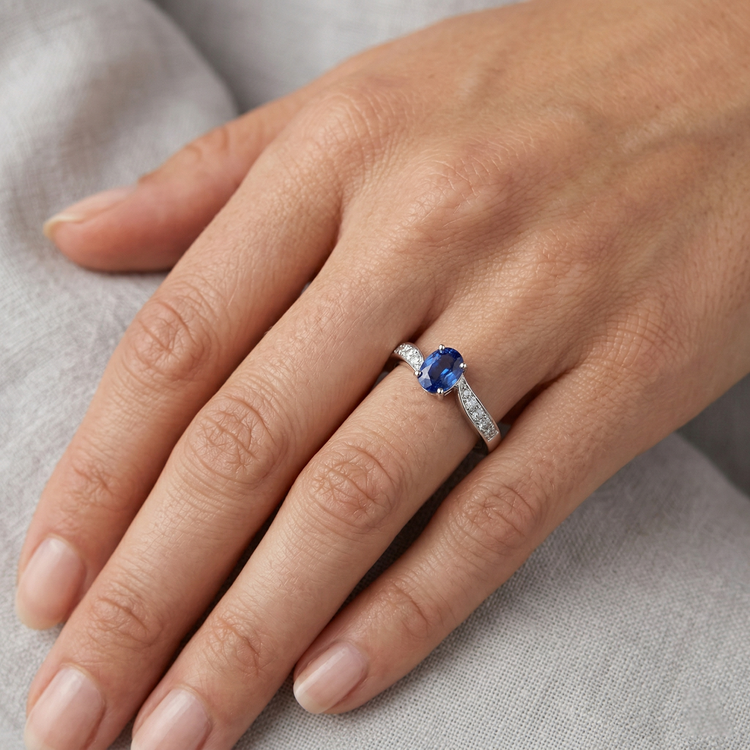 naturel round diamant 1carats bague sur blanc
