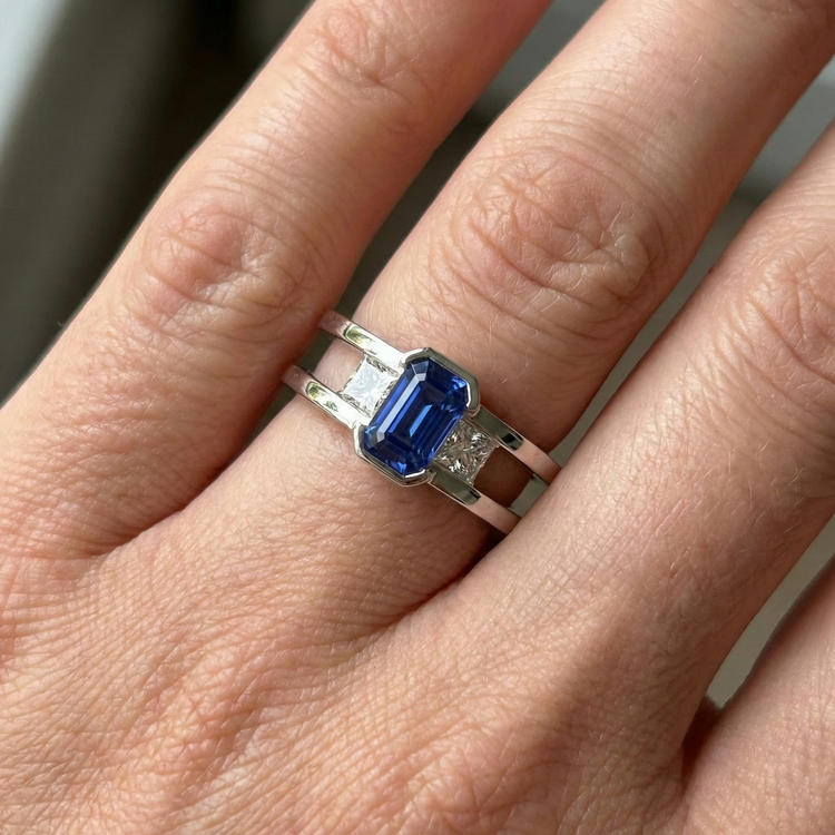 naturel diamant 1.25carats bague sur blanc